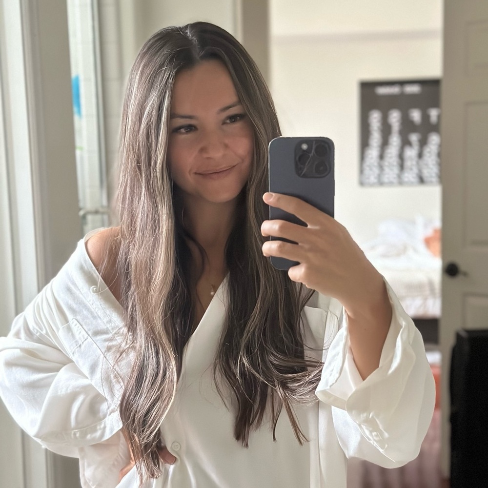 Meet your Posher, Laura